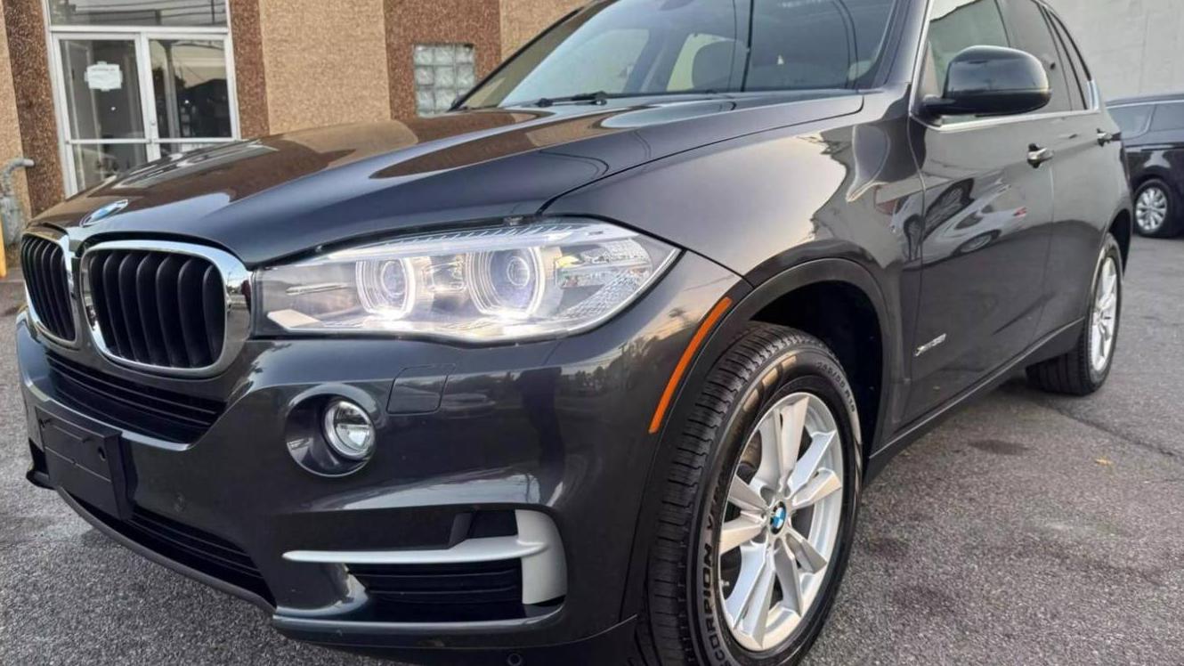 BMW X5 2015 5UXKR0C56F0P04877 image