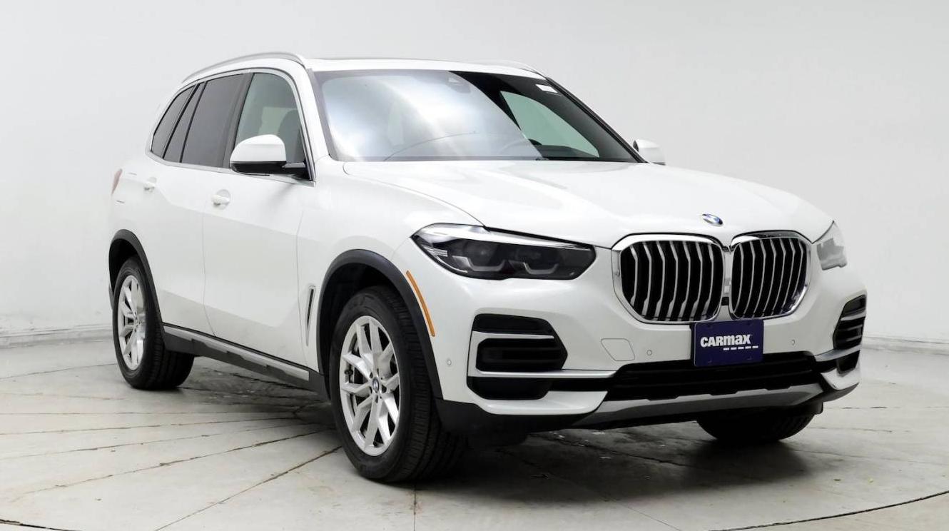 BMW X5 2022 5UXCR6C05N9J60622 image