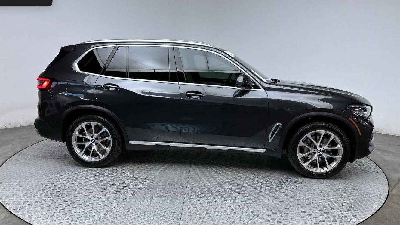 BMW X5 2022 5UXCR6C03N9L90286 image