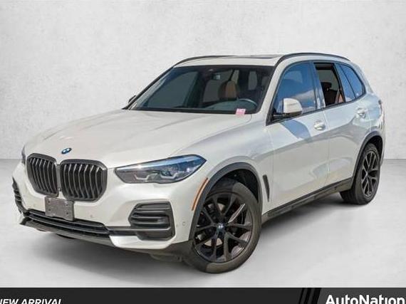 BMW X5 2022 5UXCR6C03N9M18457 image