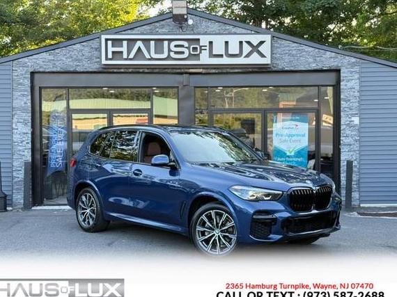 BMW X5 2022 5UXCR6C08N9K63811 image