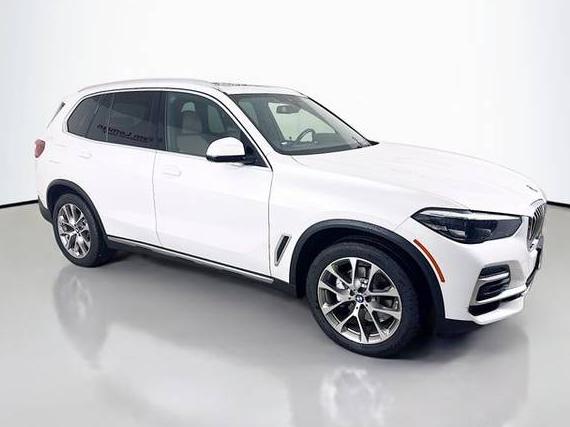 BMW X5 2022 5UXCR6C08N9J23967 image