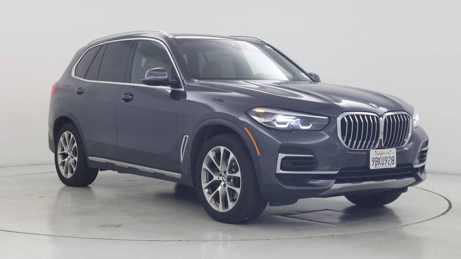 BMW X5 2022 5UXCR4C0XN9M43716 image