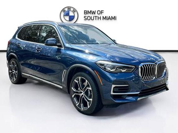 BMW X5 2022 5UXCR4C06N9K24994 image