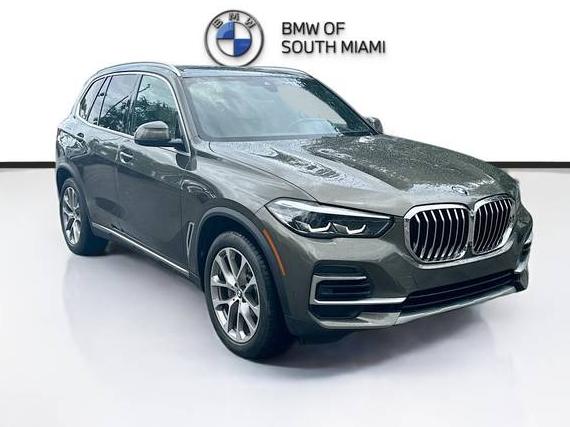 BMW X5 2022 5UXCR4C06N9K82992 image