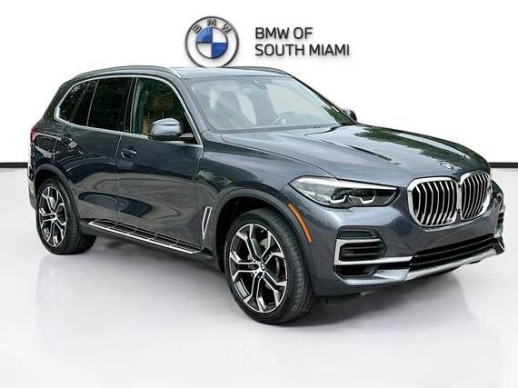BMW X5 2022 5UXCR4C07N9M42555 image