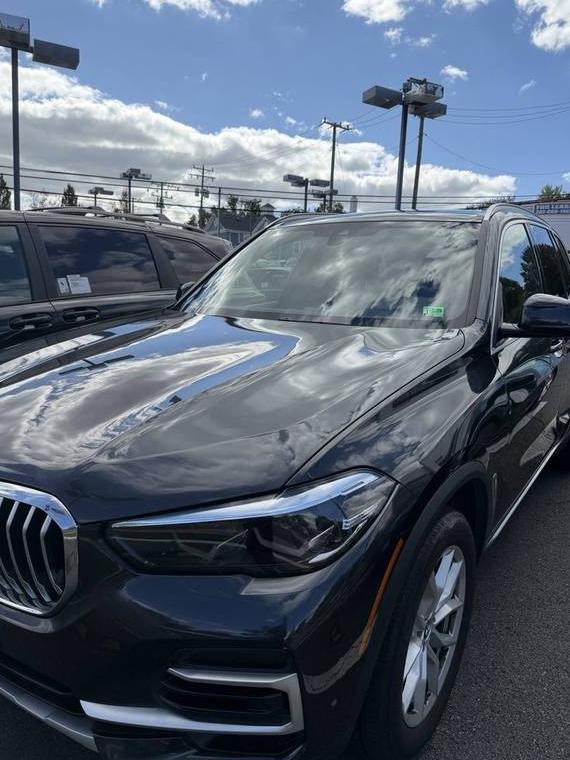 BMW X5 2022 5UXCR6C05N9L24872 image