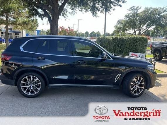 BMW X5 2022 5UXCR6C03N9N02911 image