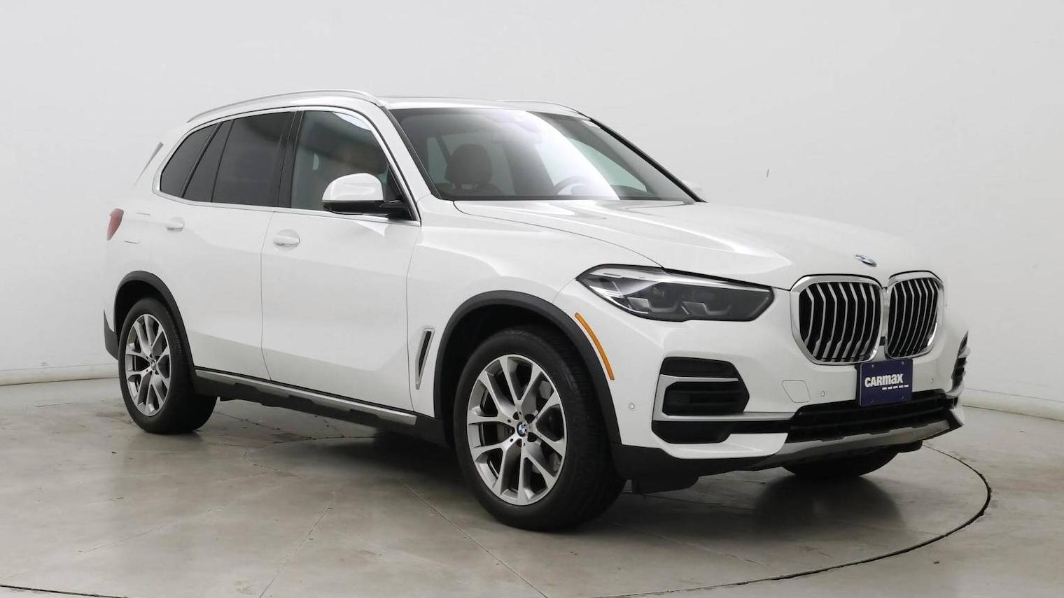 BMW X5 2022 5UXCR6C04N9N35514 image