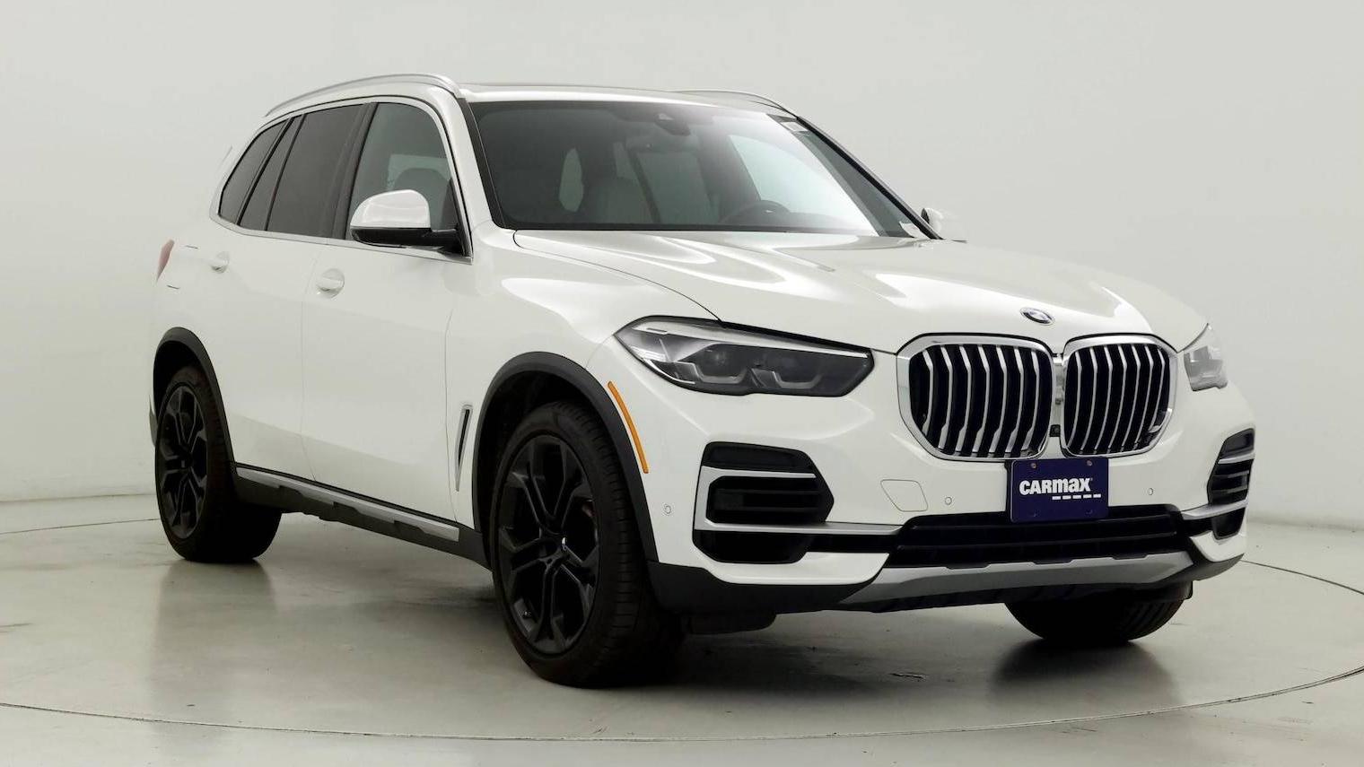 BMW X5 2022 5UXCR4C02N9K29108 image