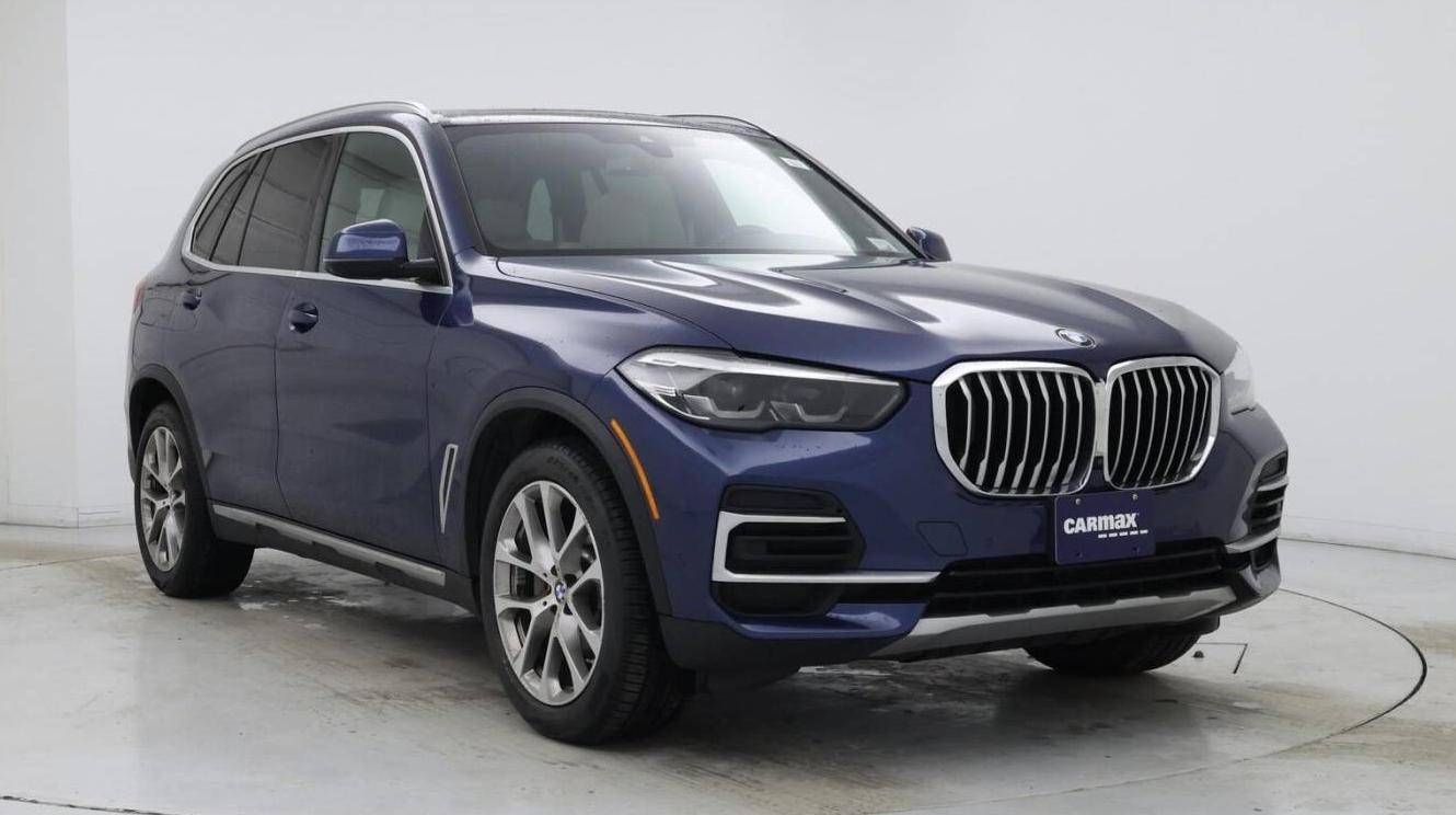 BMW X5 2022 5UXCR6C04N9K62431 image