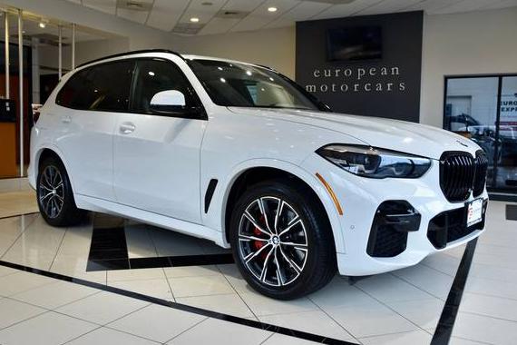 BMW X5 2022 5UXCR6C08N9M18390 image