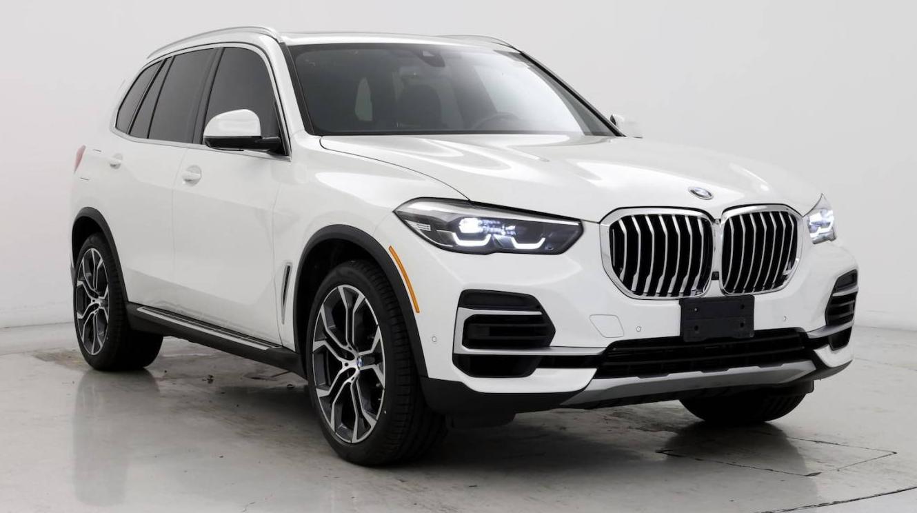 BMW X5 2022 5UXCR4C03N9M63807 image