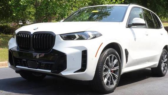 BMW X5 2025 5UX13EU02S9W45409 image