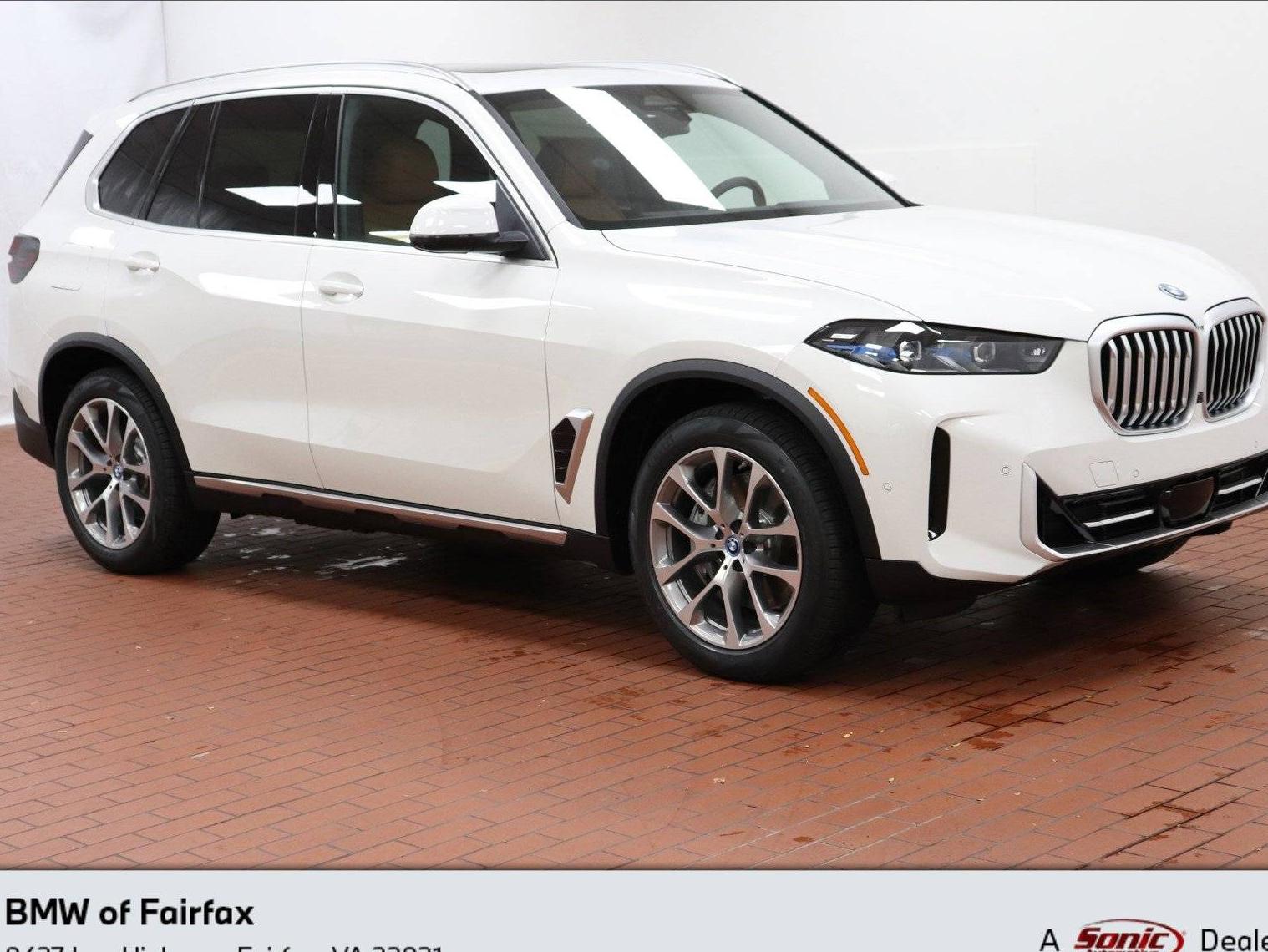 BMW X5 2025 5UX43EU09S9Y14712 image