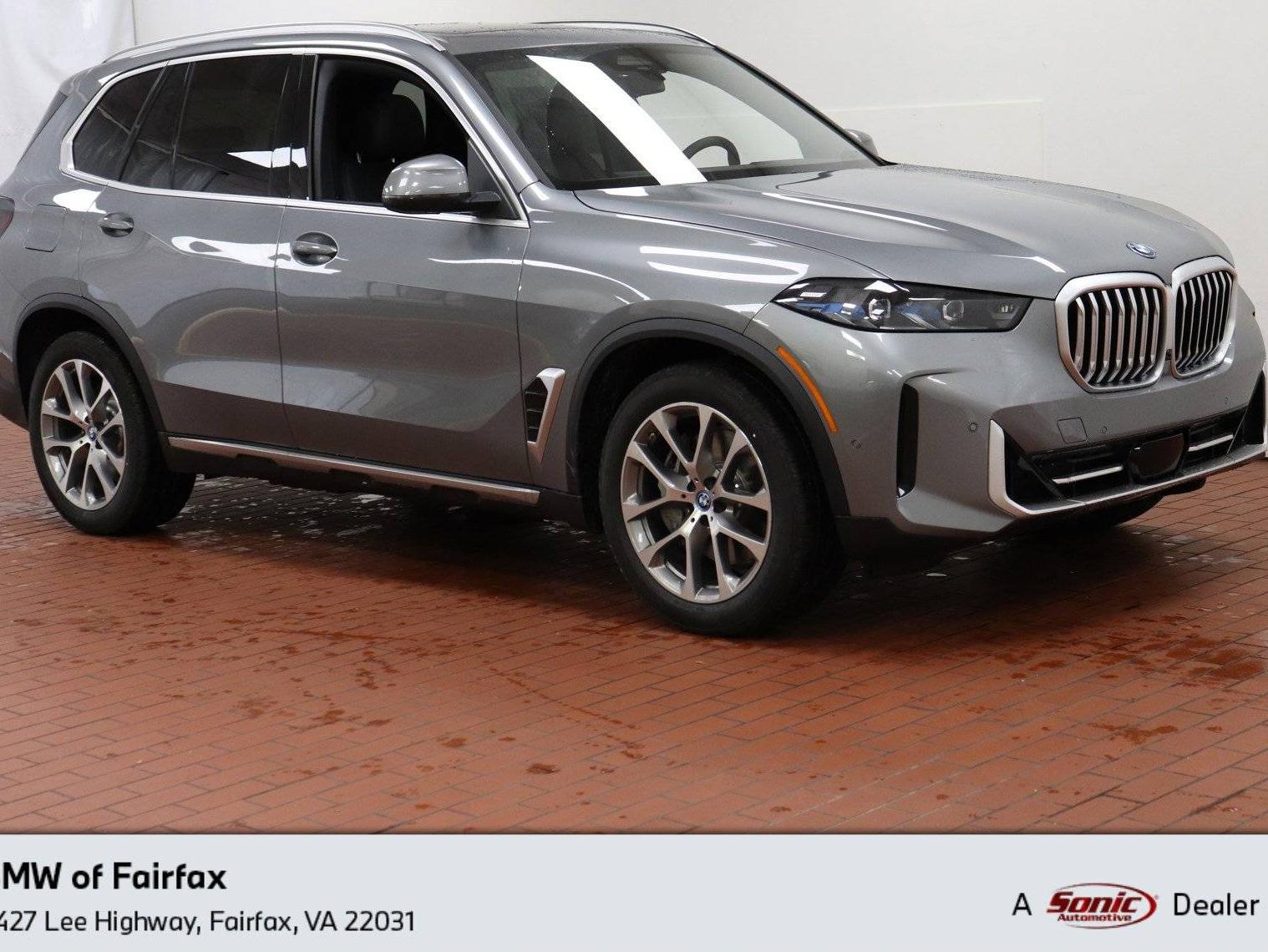 BMW X5 2025 5UX43EU01S9Y14929 image