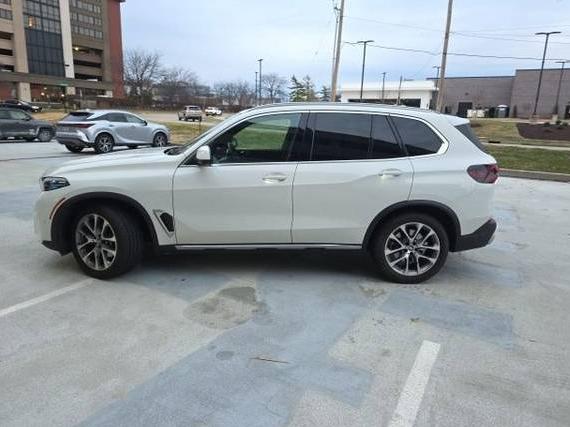BMW X5 2025 5UX23EU08S9W56855 image BMW X5 2025 5UX23EU08S9W56855 image