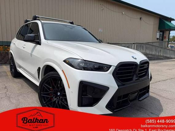 BMW X5 2025 5YM13ET01S9W23279 image