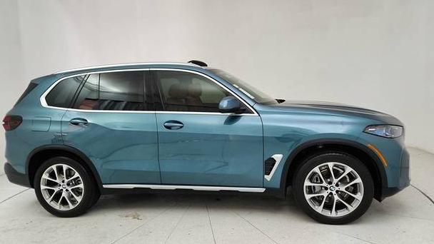 BMW X5 2025 5UX23EU02S9W71979 image