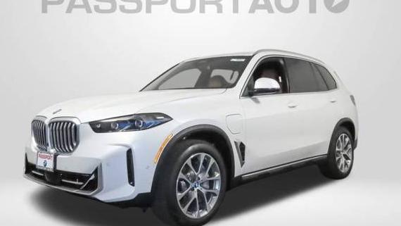 BMW X5 2025 5UX43EU03S9Y20862 image