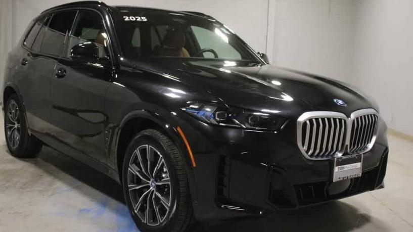 BMW X5 2025 5UX43EU0XS9Y00530 image