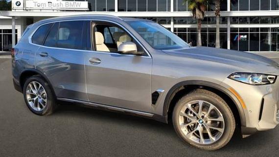 BMW X5 2025 5UX13EU04S9Y59219 image