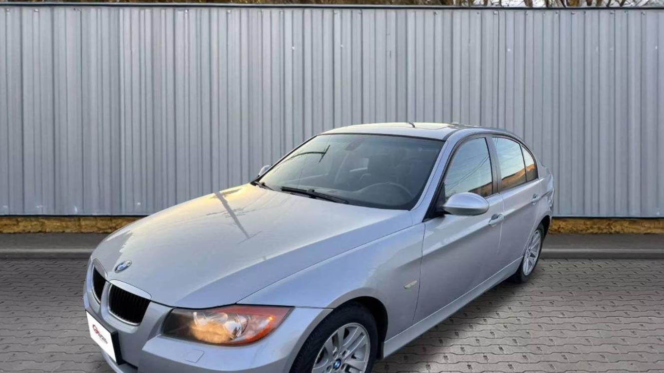 BMW 328XI 2007 WBAVC93517KZ72226 image