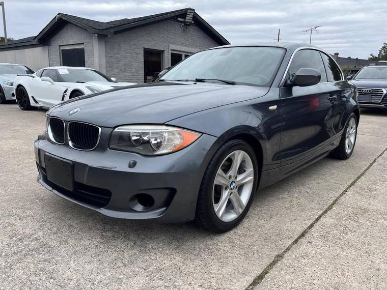 BMW 128I 2013 WBAUP9C50DVS94501 image