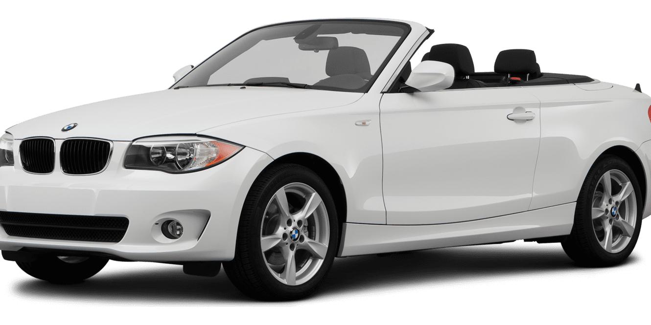 BMW 128I 2013 WBAUN1C57DVR01579 image