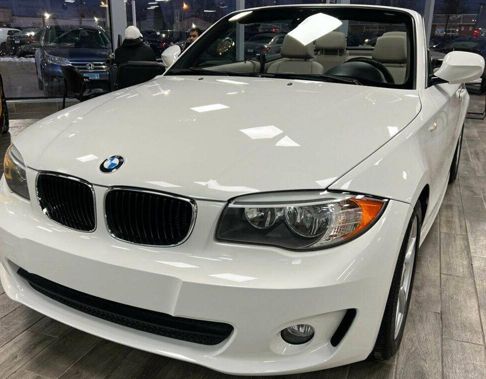 BMW 128I 2013 WBAUL7C50DVU09095 image