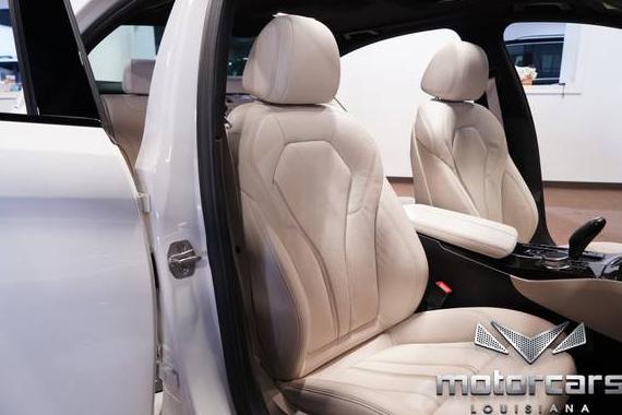 BMW 540I 2022 WBA53BJ05NWX60658 image