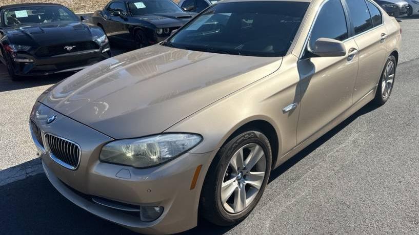 BMW 528XI 2013 WBAXH5C53DDW13365 image