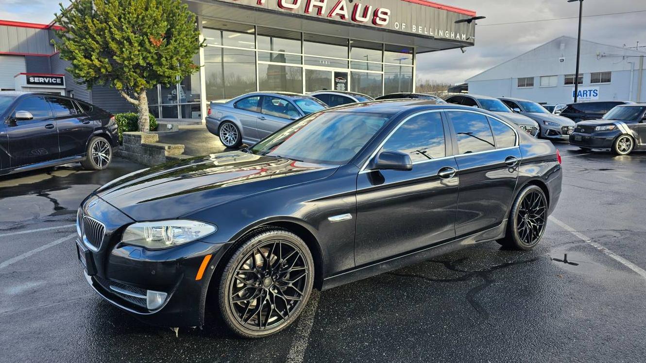 BMW 528XI 2013 WBAXH5C53DDW11860 image