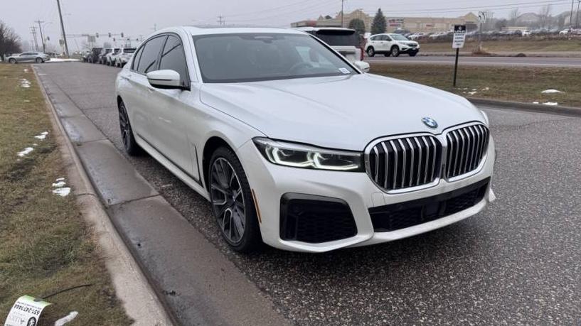 BMW 750LI 2022 WBA7U2C01NCG88137 image