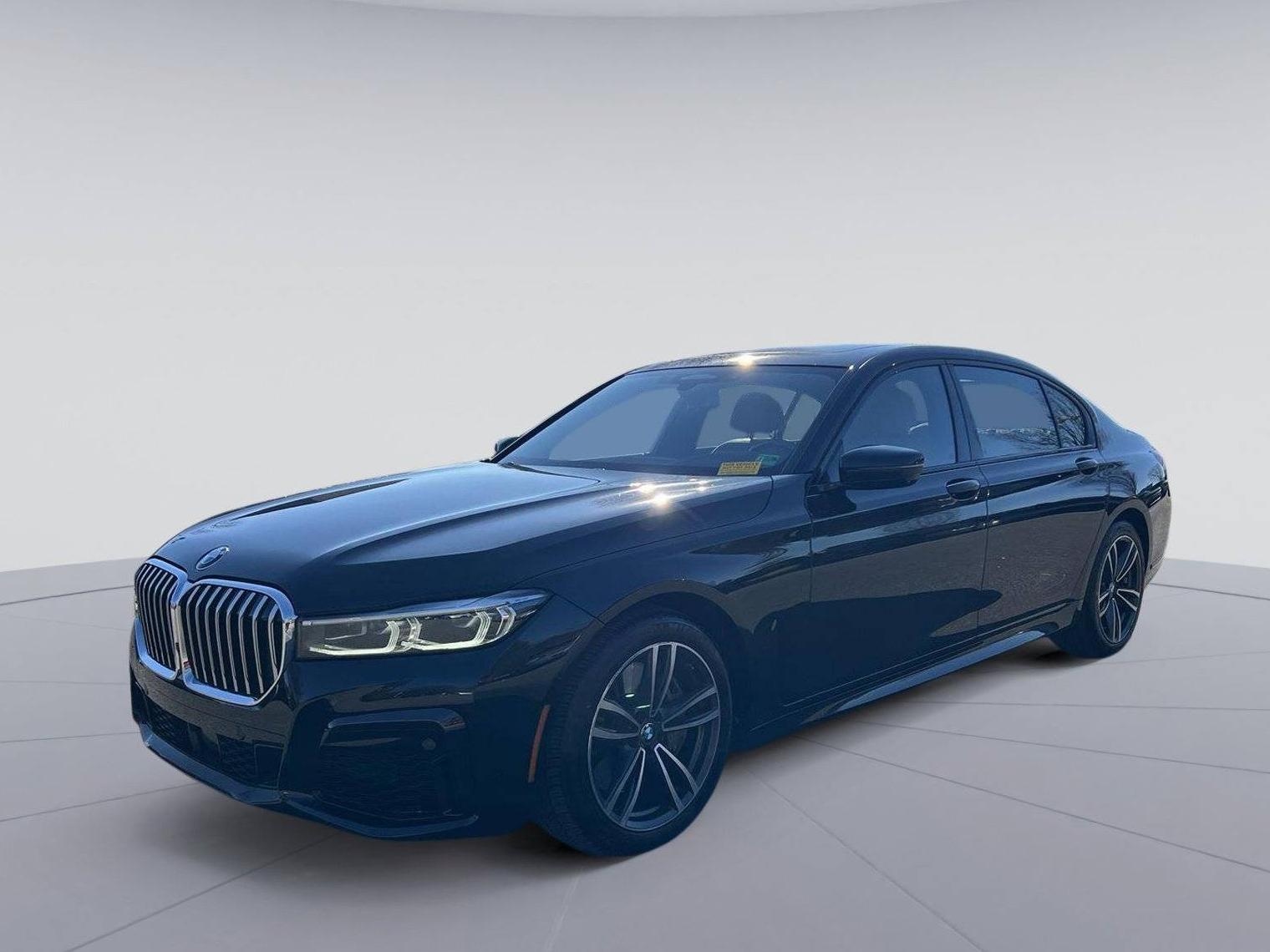 BMW 750LI 2022 WBA7U2C02NCG88468 image