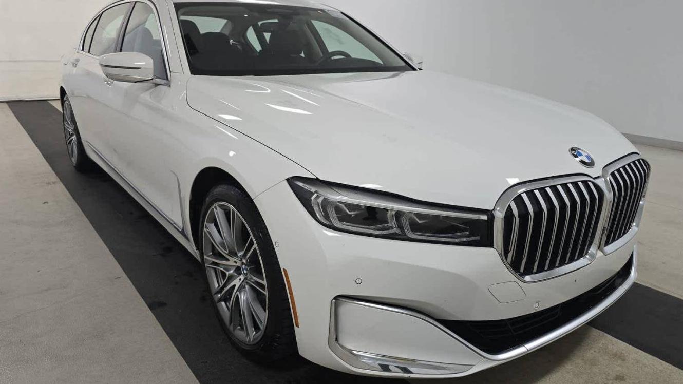 BMW 750LI 2022 WBA7U2C03NCH56664 image