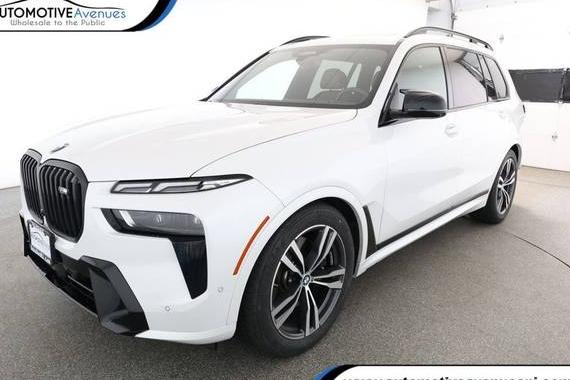 BMW X7 2023 5UX33EM08P9N46965 image
