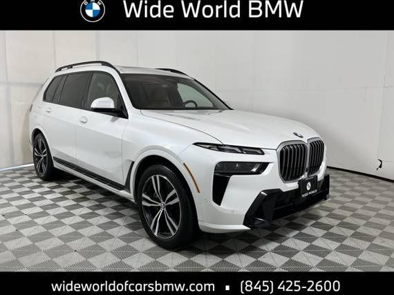 BMW X7 2023 5UX23EM06P9R32182 image