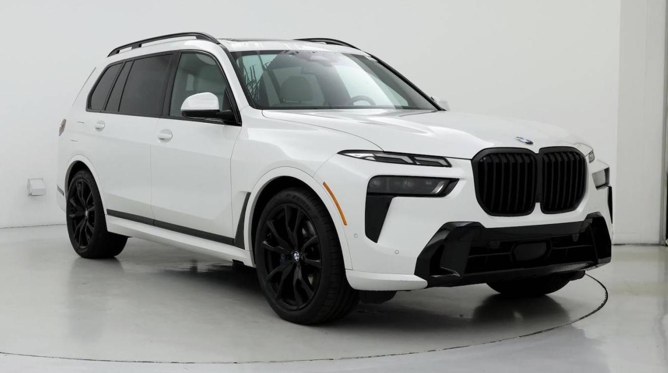 BMW X7 2023 5UX23EM02P9P06978 image