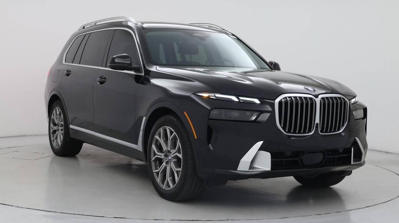 BMW X7 2023 5UX23EM05P9R04096 image