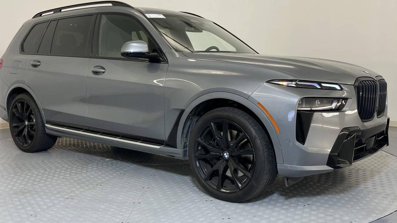 BMW X7 2023 5UX23EM05P9P54099 image