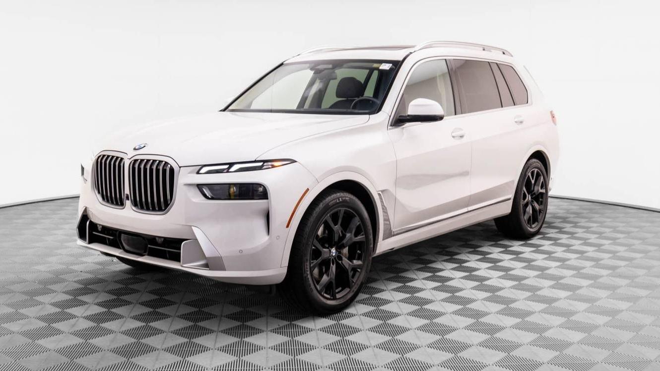 BMW X7 2023 5UX23EM05P9R26986 image