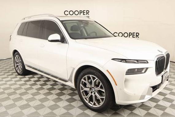 BMW X7 2023 5UX23EM03P9R56018 image