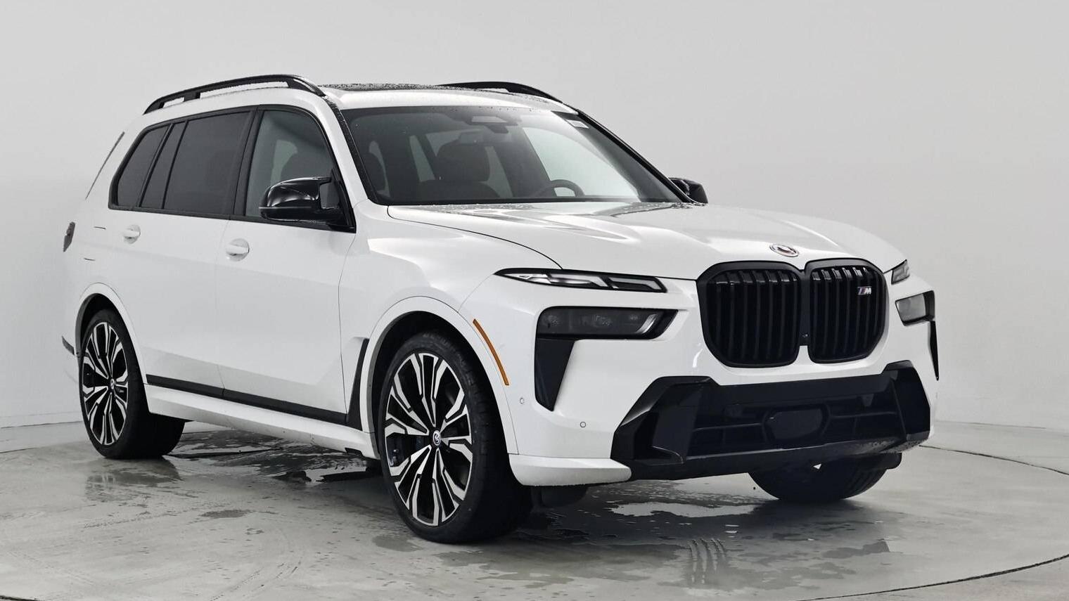 BMW X7 2023 5UX33EM05P9P26842 image