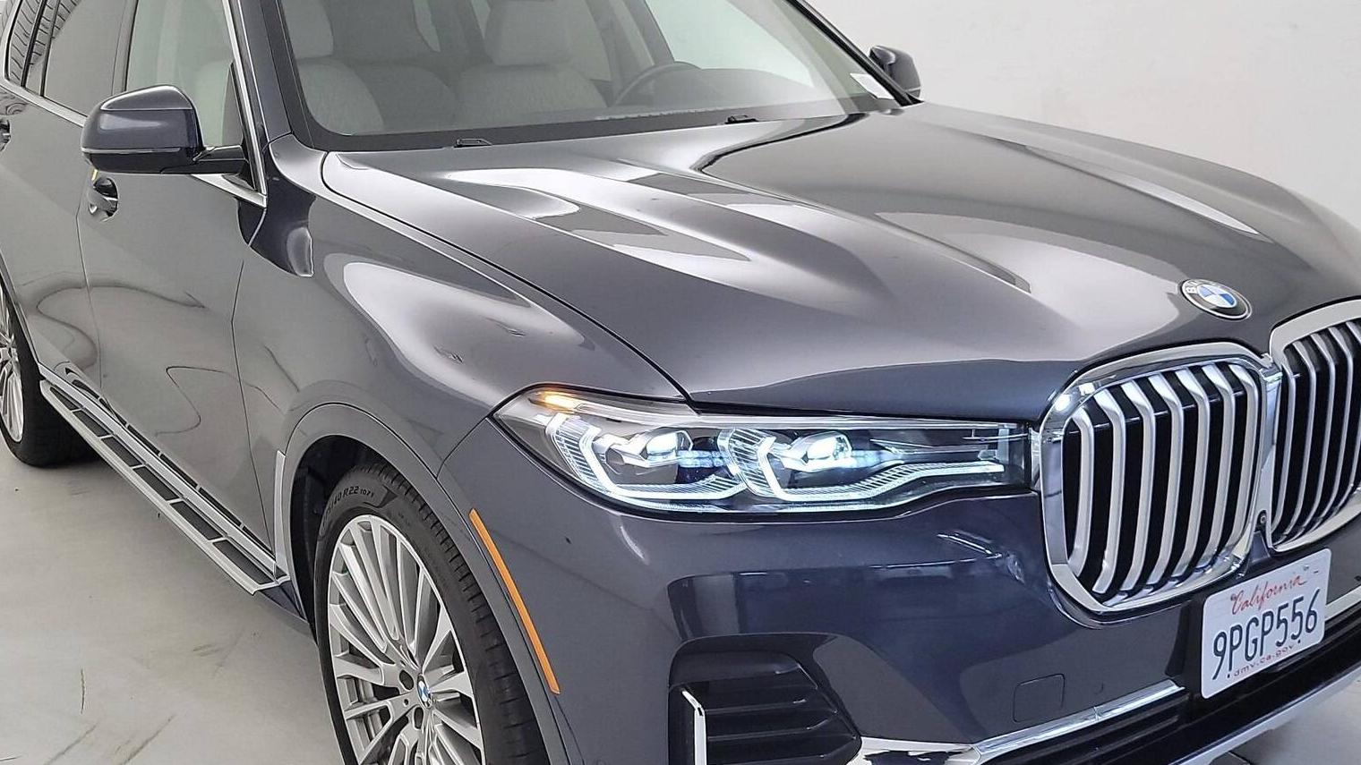 BMW X7 2019 5UXCW2C56KLB44279 image