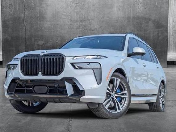 BMW X7 2026 5UX23EM07T9041392 image