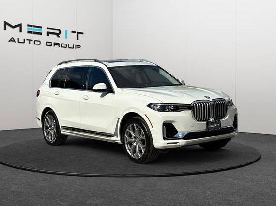 BMW X7 2021 5UXCW2C09M9G10954 image