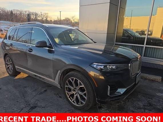 BMW X7 2021 5UXCW2C00M9G58424 image BMW X7 2021 5UXCW2C00M9G58424 image