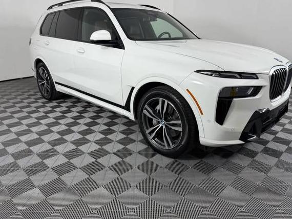 BMW X7 2024 5UX23EM08R9T22139 image BMW X7 2024 5UX23EM08R9T22139 image