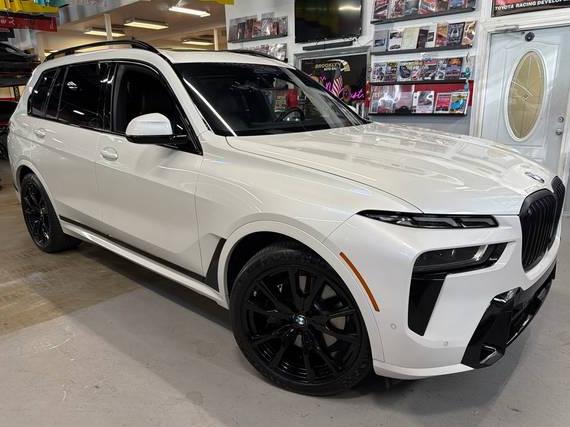 BMW X7 2024 5UX23EM00R9S25811 image BMW X7 2024 5UX23EM00R9S25811 image